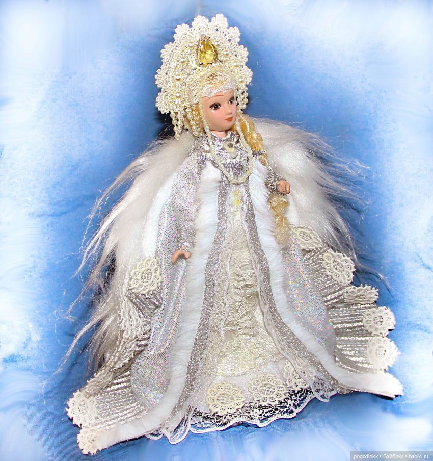 Кто доброй сказкой входит в дом? ... Послушаем песенки вместе с моими куклёшками