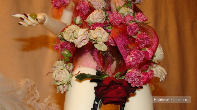 Платье из лепестков роз — Одежда и обувь для кукол BJD (БЖД): 1/3 (фото 7)