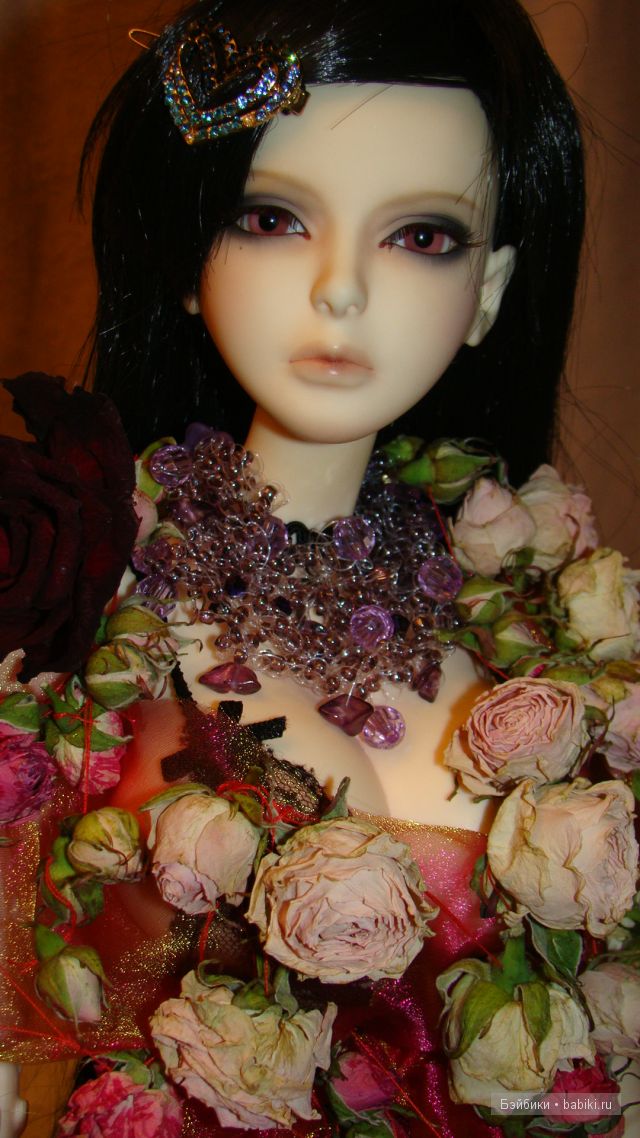 Платье из лепестков роз — Одежда и обувь для кукол BJD (БЖД): 1/3