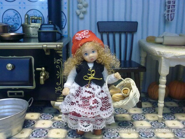 Красная шапочка. Миниатюрные куклы Ольги Павлычевой (фото 3)