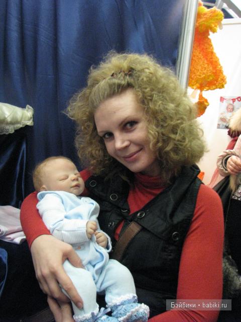Российские мастера реборн на выставке кукол Moscow Fair 2011