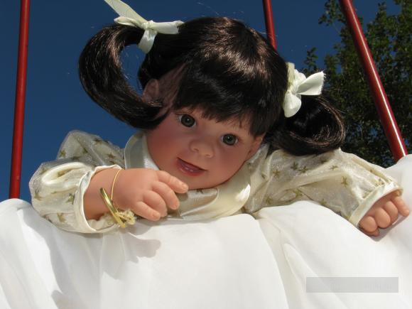 Шкода - коллекционная кукла от LEE MIDDLETON BY REVA (фото 5)