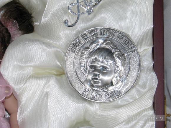 Улыбашка от ADORA COLLECTOR'S CLUB 2005 года (фото 5)