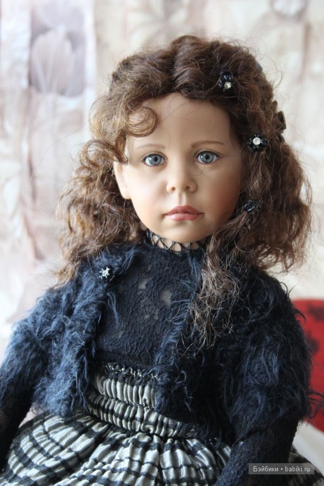 Лиза. Коллекционная кукла от Annemarie Hase