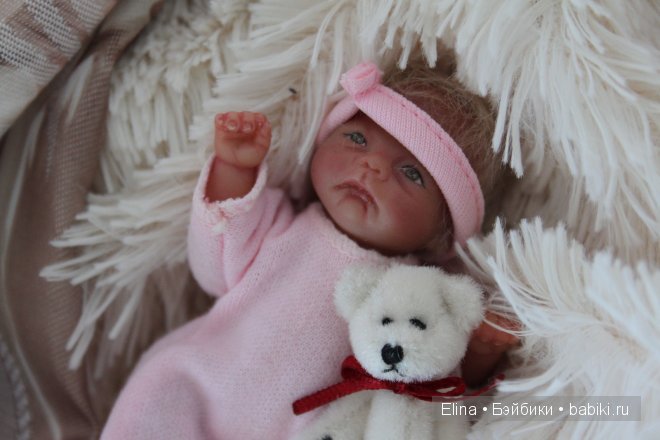 Снежиночка-мини реборнчик