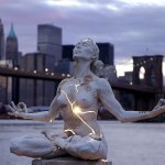 25(уже больше:) самых необычных скульптур и статуй со всего мира.