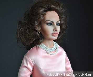 Софи Лорен у Софи Лорен — Авторские портретные куклы по фото: галерея работ (фото 3)