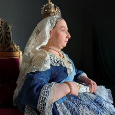 Кукла " Королева Виктория" автор Тимкаева Елена