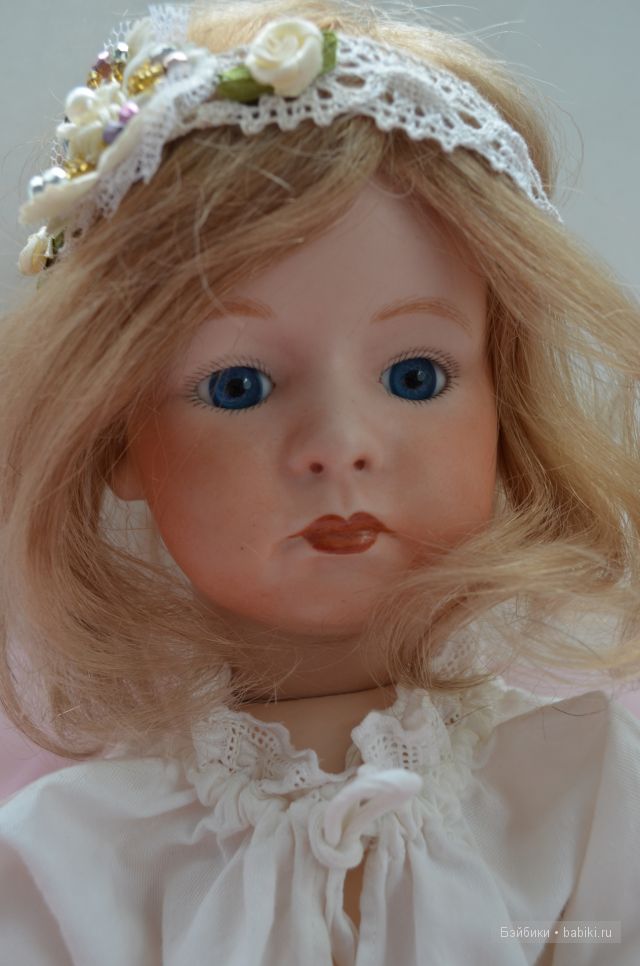 Нежная девочка "Репро". Немецкая фарфоровая кукла (фото 6)