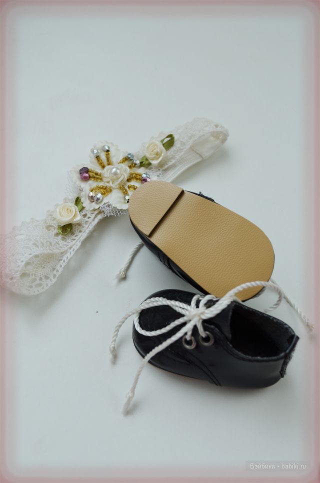 Нежная девочка "Репро". Немецкая фарфоровая кукла