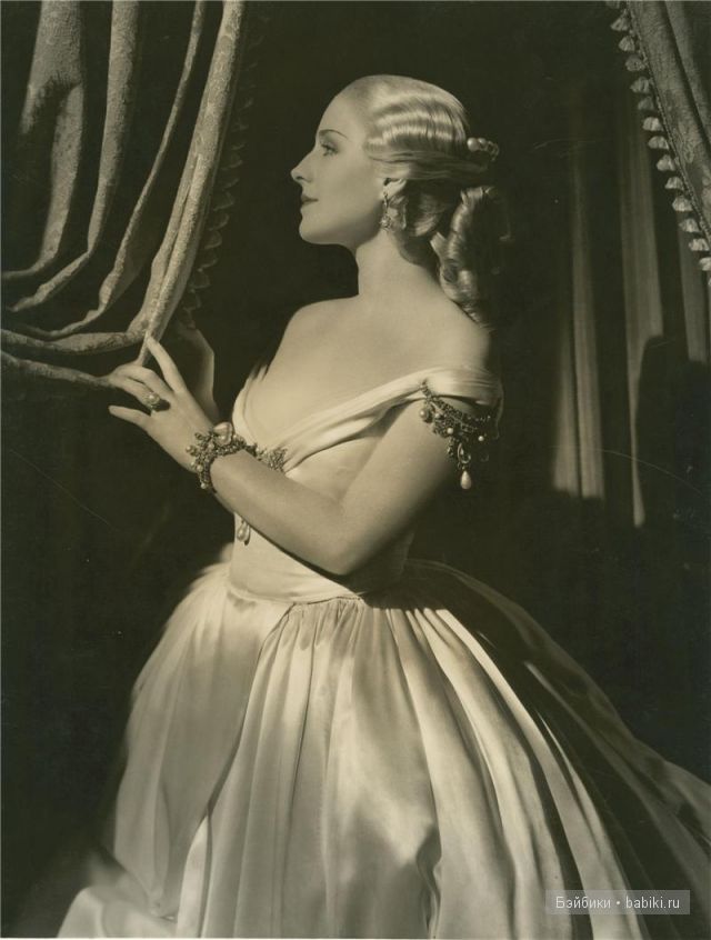 Ретро. Прекрасная танцовщица от Pamela Erff и маленькая сестричка