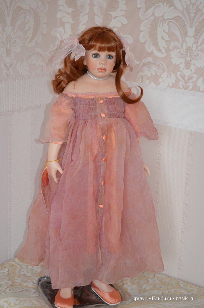 Monika Levenig и её коллекция фарфоровых кукол