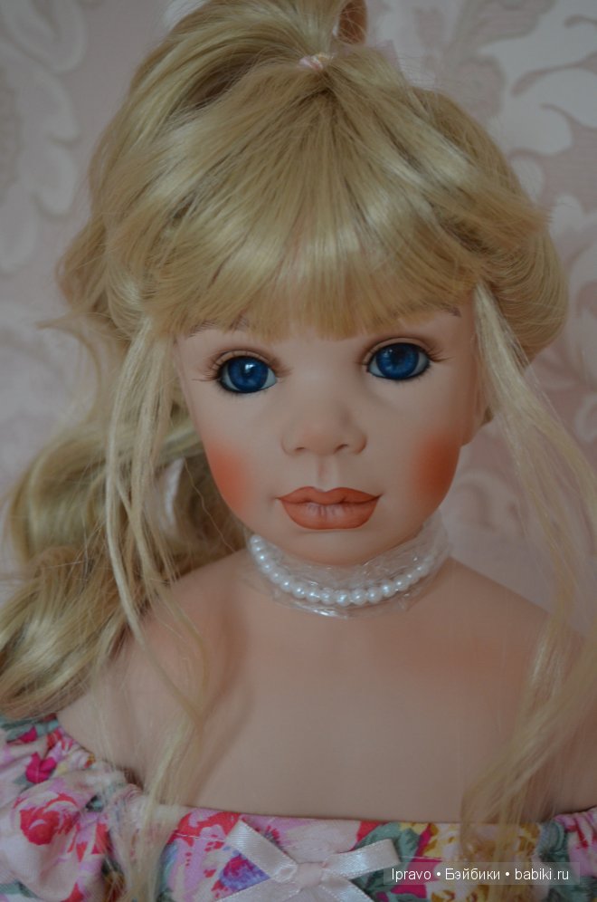 Monika Levenig и её коллекция фарфоровых кукол