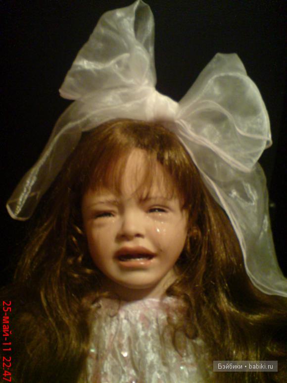 Фарфоровая Плакса, коллекционная кукла от Susan Lippl (Сюзан Липлл) (фото 2)