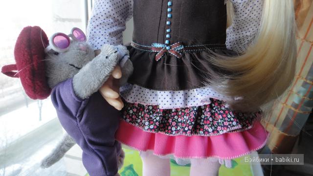 кукла Камилла