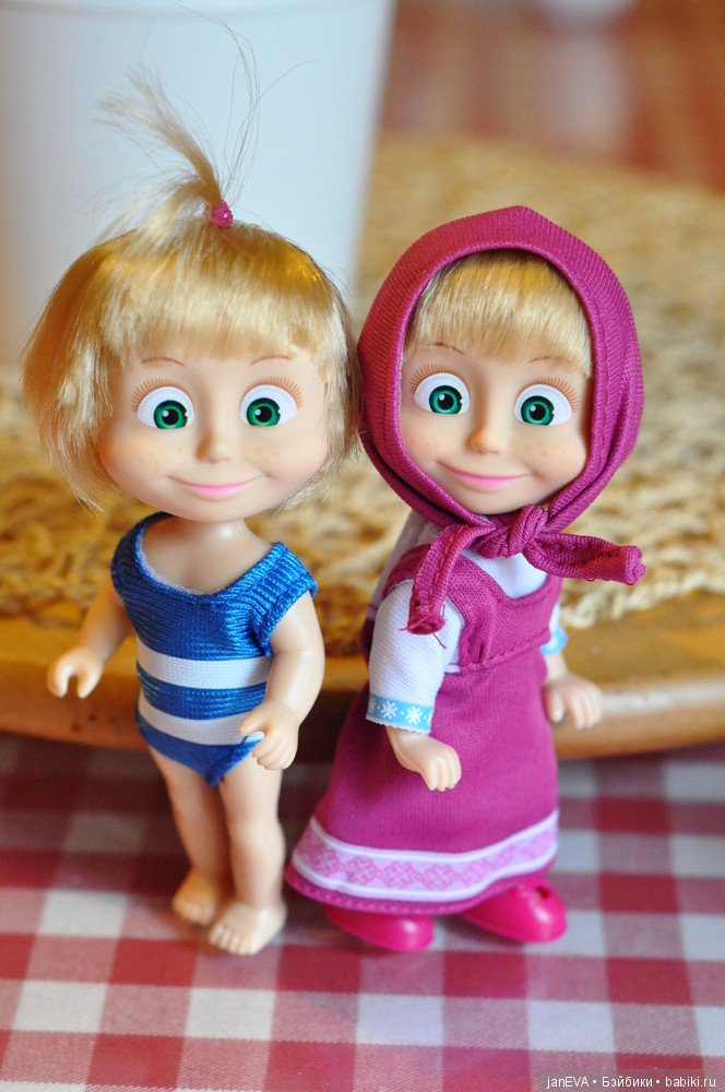 Давай, давай лечиться — Куклы Маша и Медведь (Simba): Маша в кармашке (фото 10)