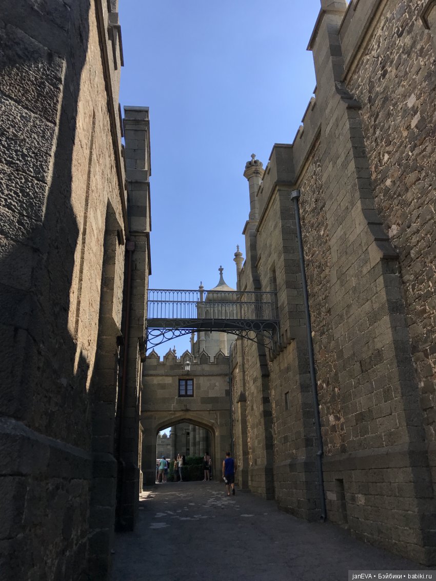 Воронцовский дворец в Крыму (фото 10)