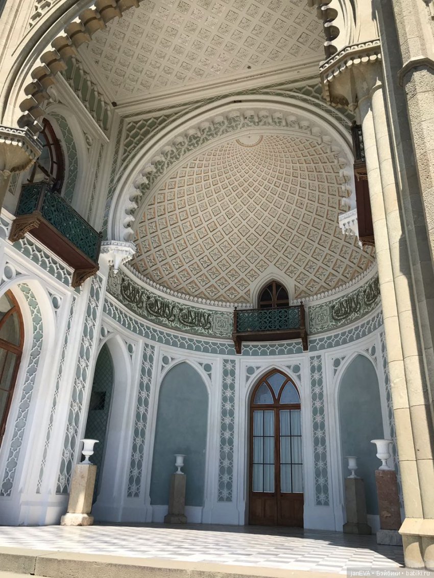 Воронцовский дворец в Крыму