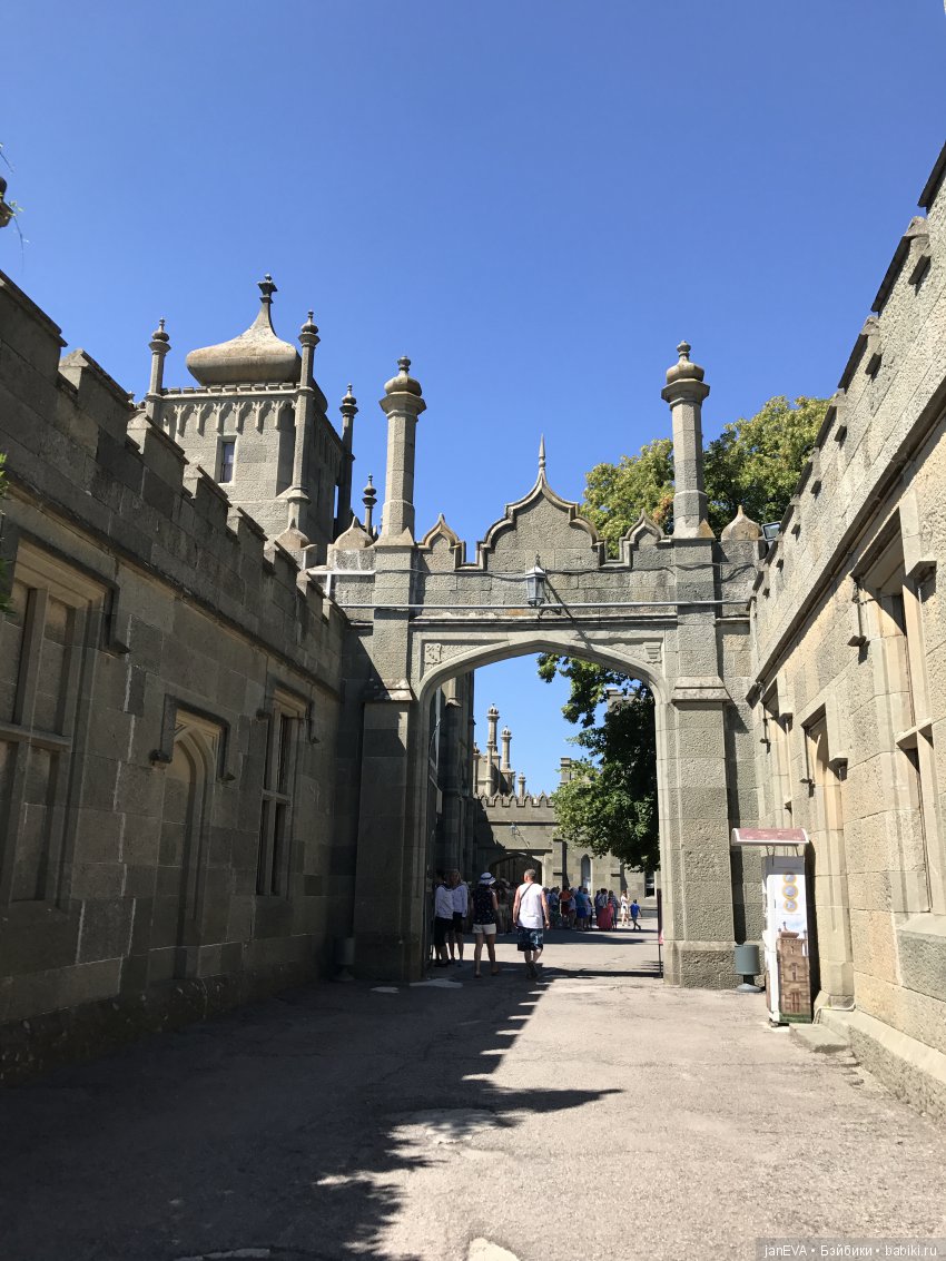 Воронцовский дворец в Крыму