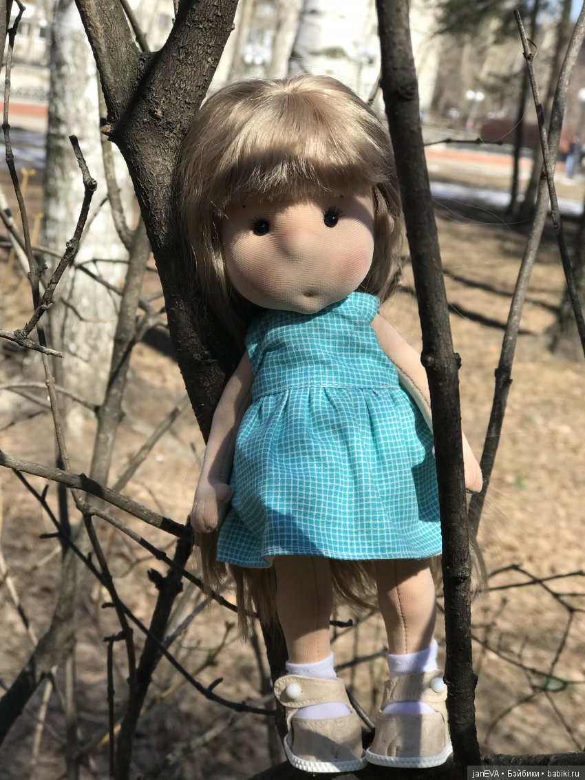 Девочка апреля — Текстильные игрушки и примитивы: кофейные (фото 2)