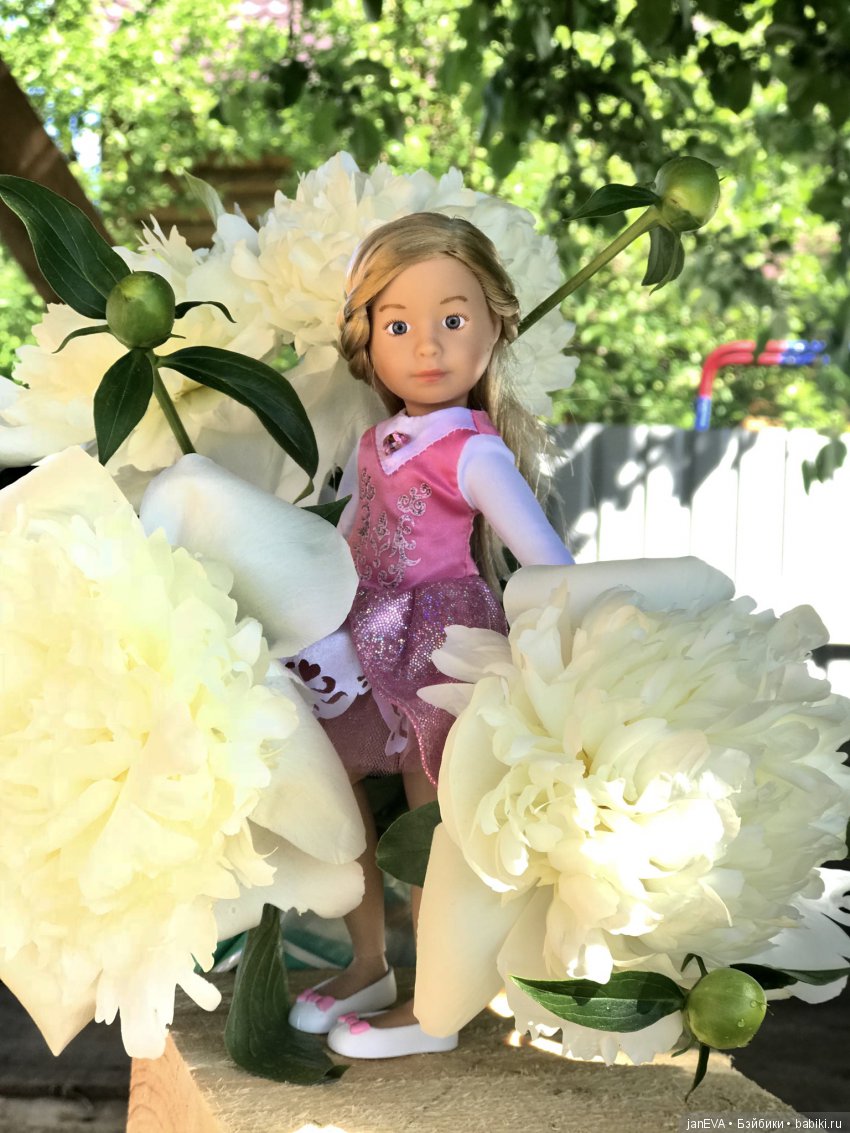 Белые облака пионов — Куклы Kathe Kruse (Кате/Кэте Крузе): фото (фото 5)