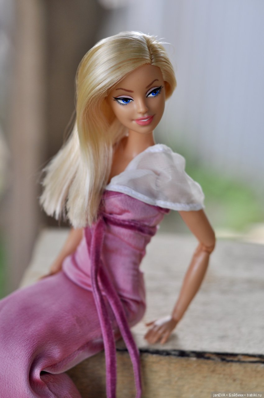 Поппи Паркер за 2000 рублей