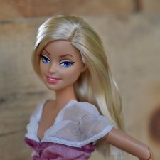 Поппи Паркер за 2000 рублей