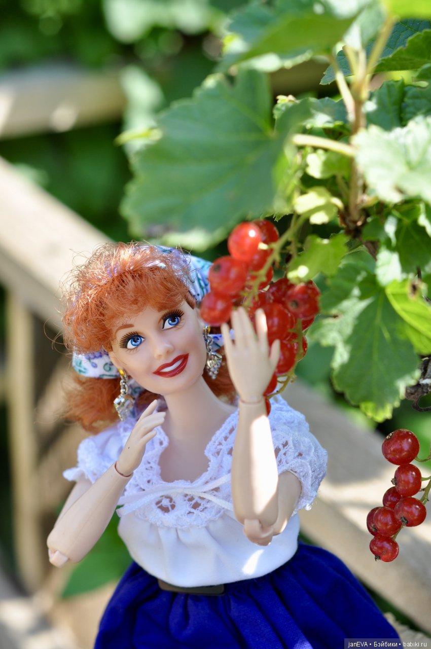 Шикарная женщина Люси | Бэйбики Шикарная женщина Люси — Куклы Barbie (Барби): Looks (фото 7)