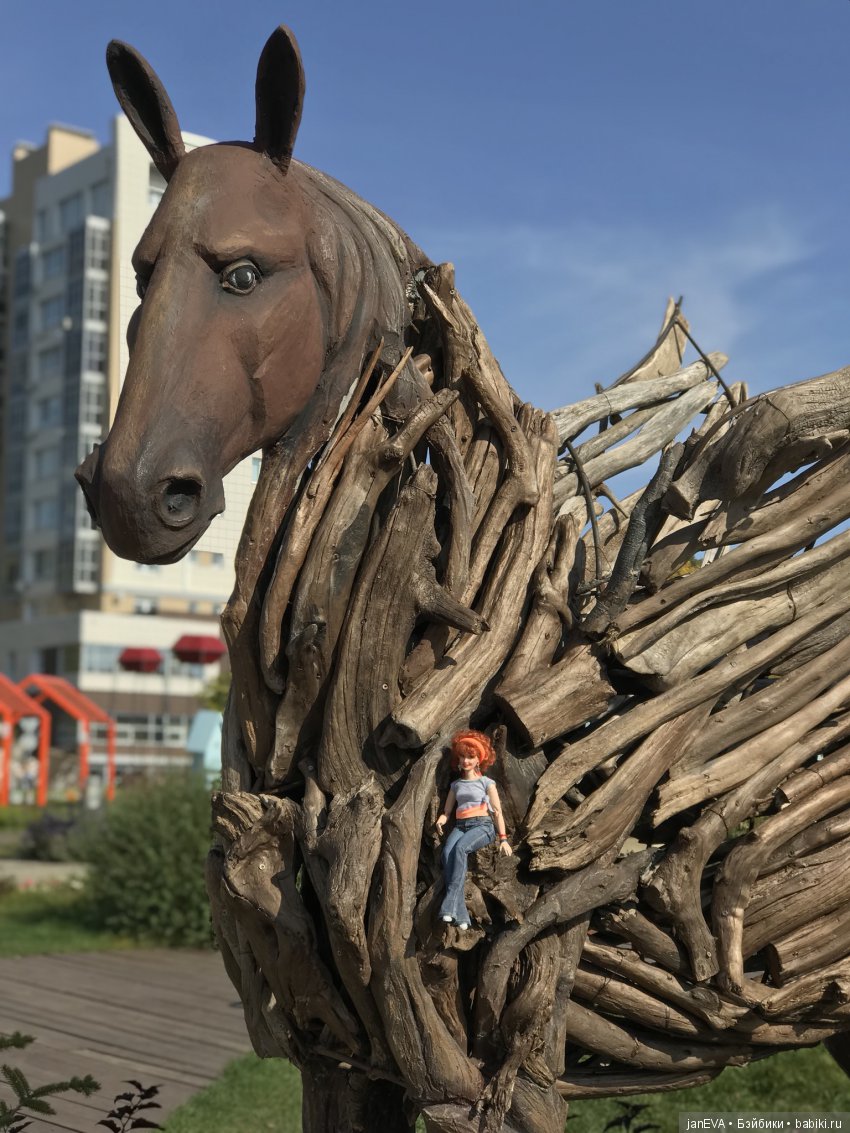 Люся гуляет | Бэйбики Люся гуляет — Куклы Barbie (Барби): Looks (фото 2)