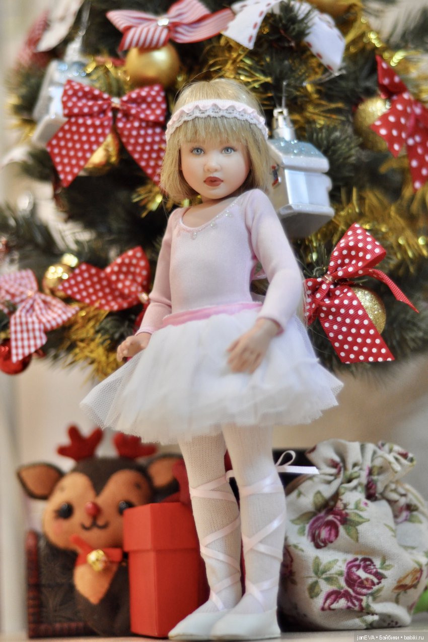 Новогодняя девочка — Куклы Helen Kish (Хелен Киш): Riley (Райли) (фото 2)