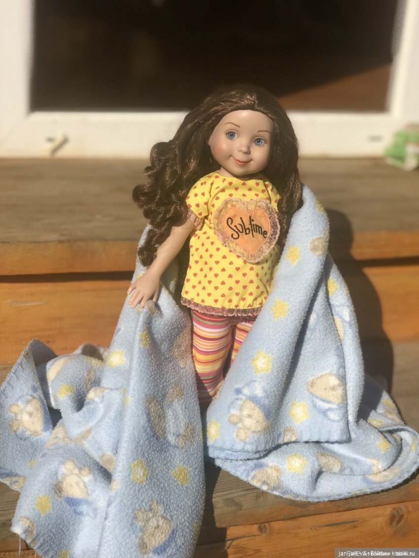 Фэнси Ненси и забытый гардероб