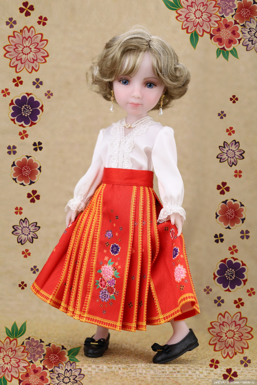 Куклы Руби Ред 37 см за 2023 год