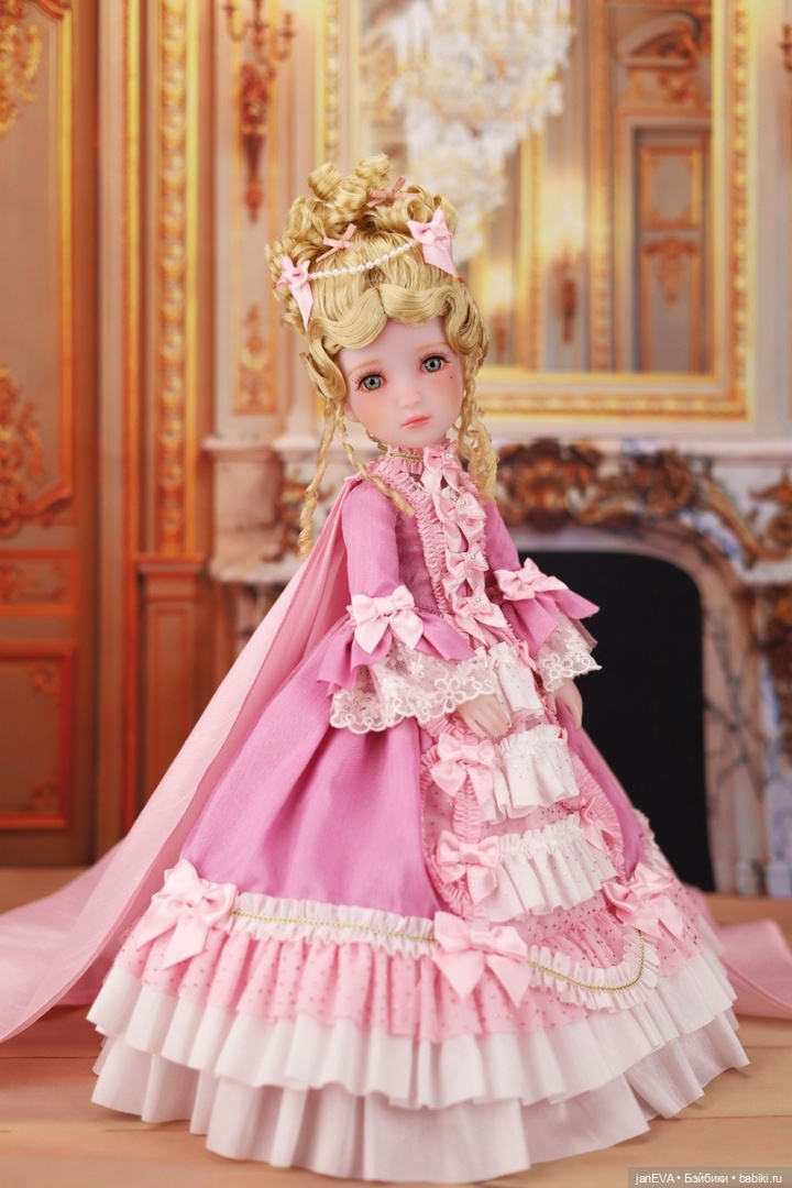 Куклы Руби Ред 37 см за 2022 год