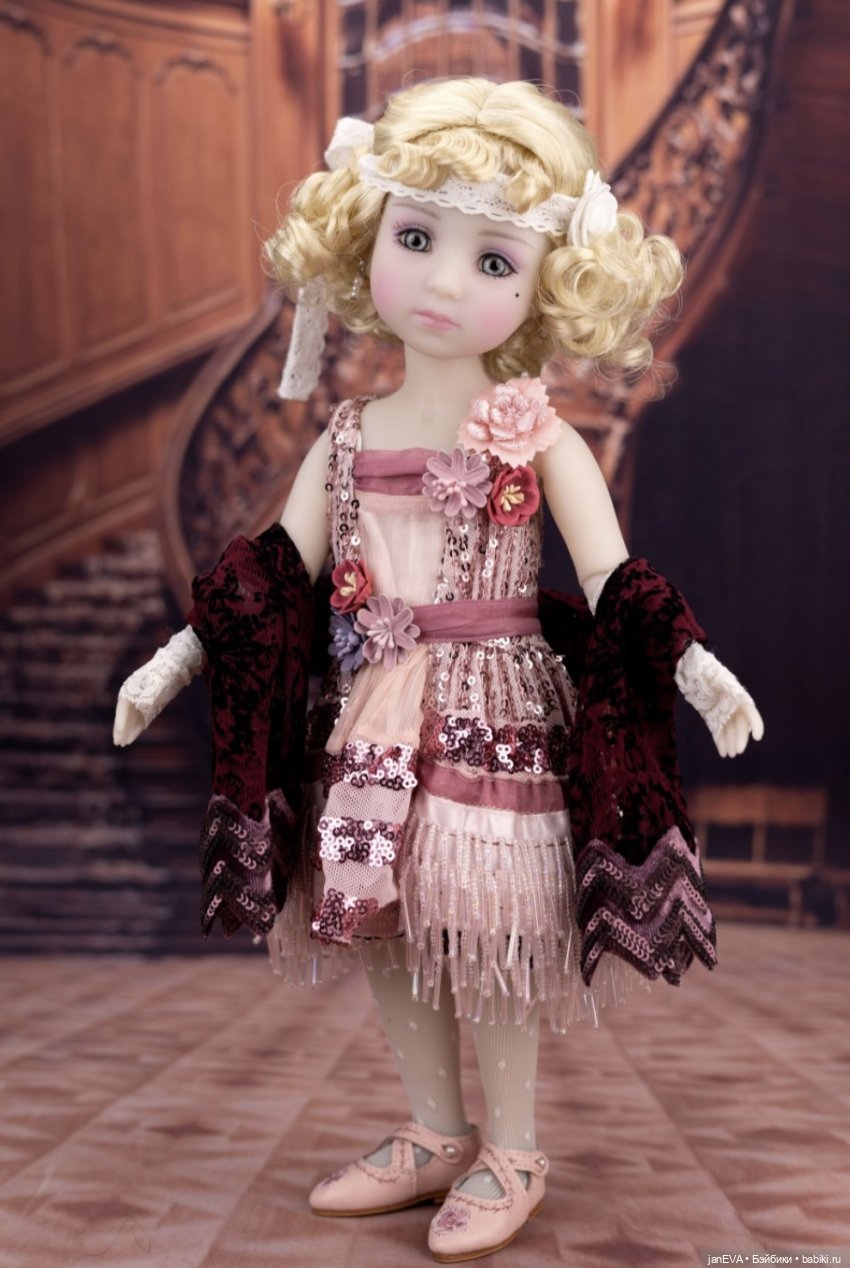 Куклы Руби Ред 37 см за 2023 год