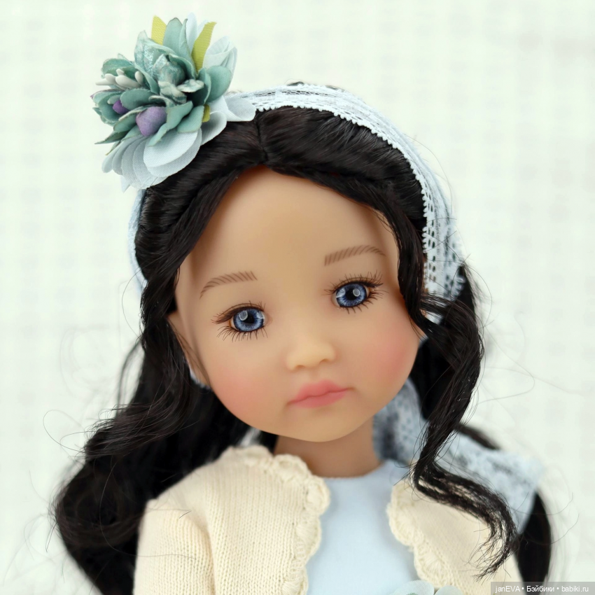 Куклы Руби Ред 37 см за 2023 год