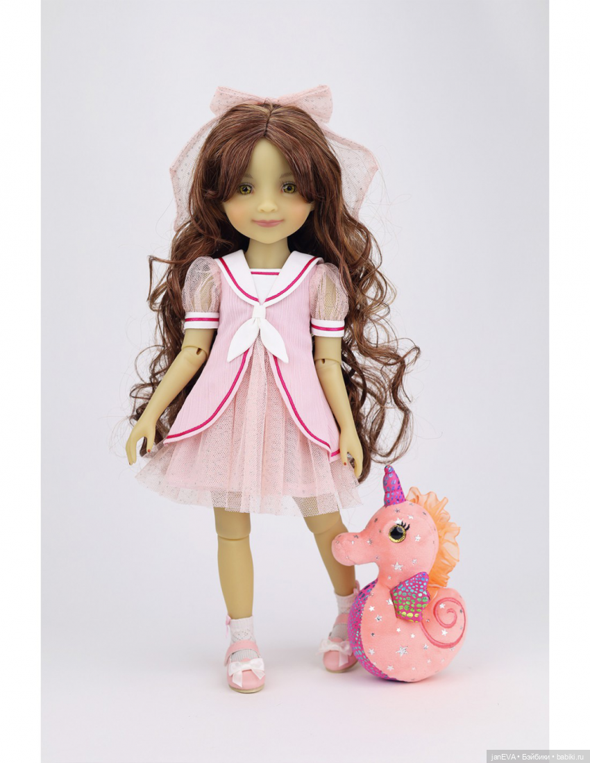 Куклы Руби Ред 37 см за 2021 год