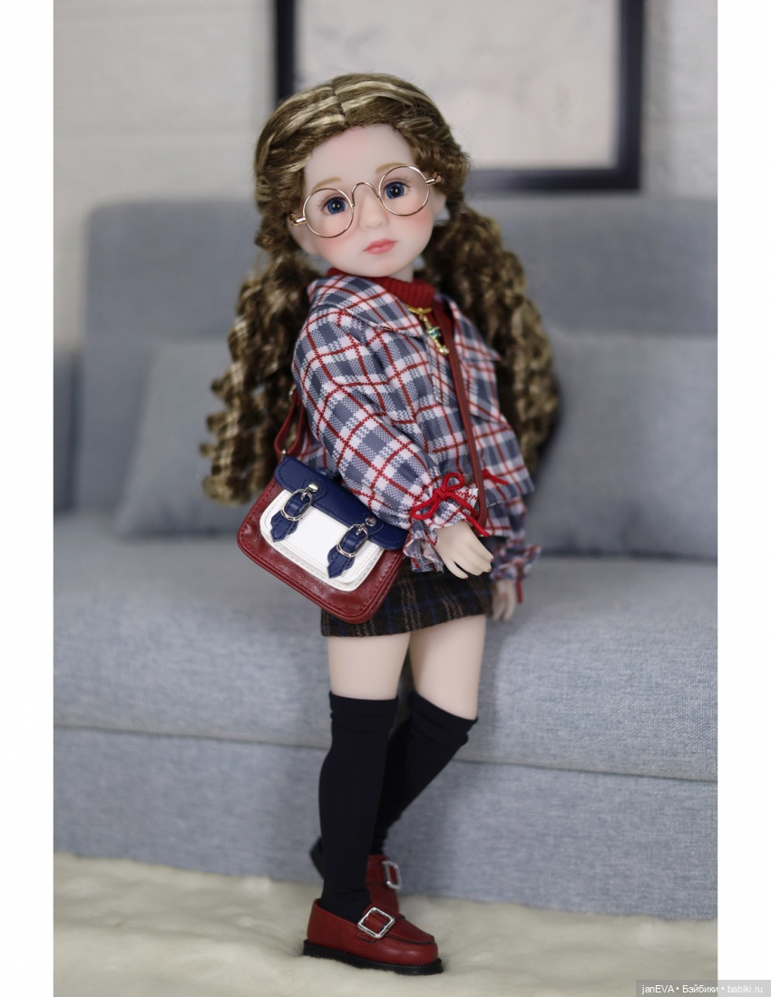 Куклы Руби Ред 37 см за 2023 год (фото 4)