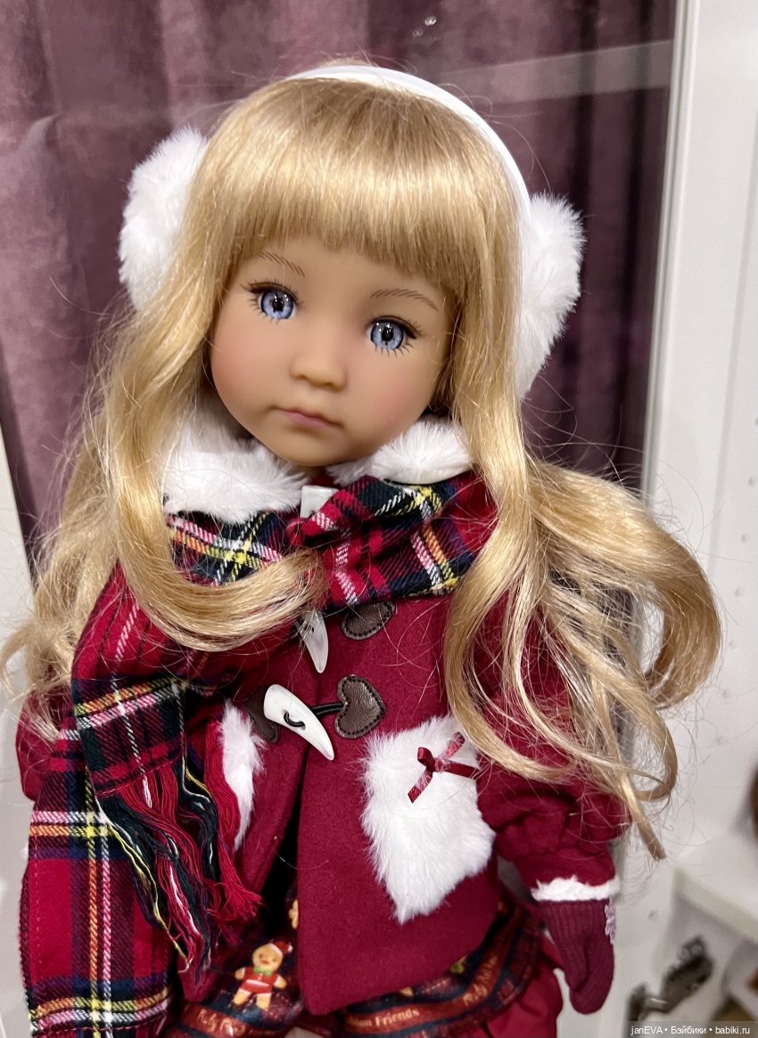 Предновогоднее | Бэйбики Предновогоднее — Куклы Ruby Red (Руби Ред) Fashion Friends: Siblies (фото 4)