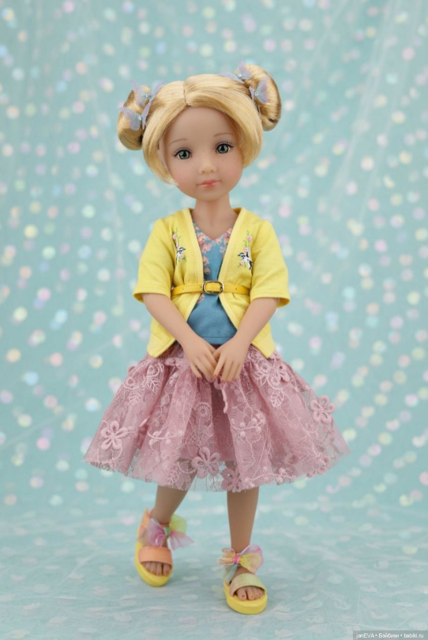 Куклы Руби Ред 37 см за 2024 год