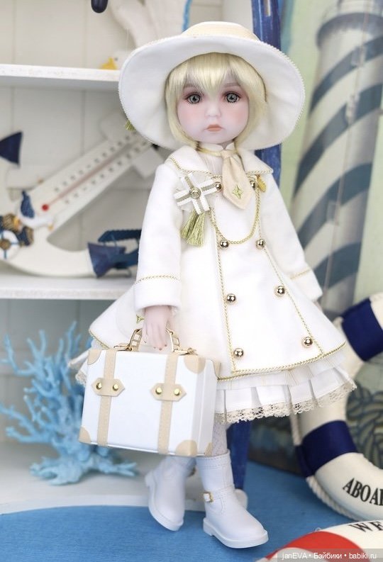 Куклы Руби Ред 37 см за 2024 год