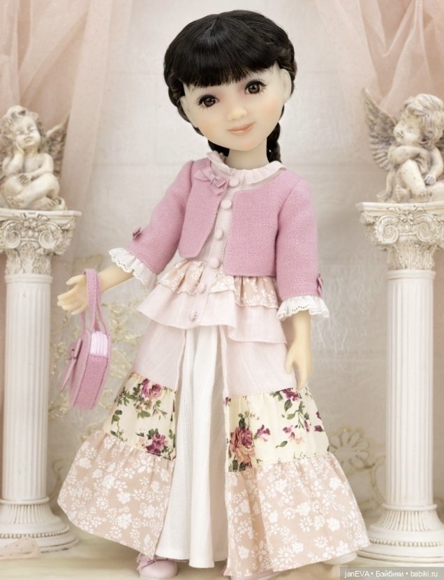 Куклы Руби Ред 37 см за 2024 год