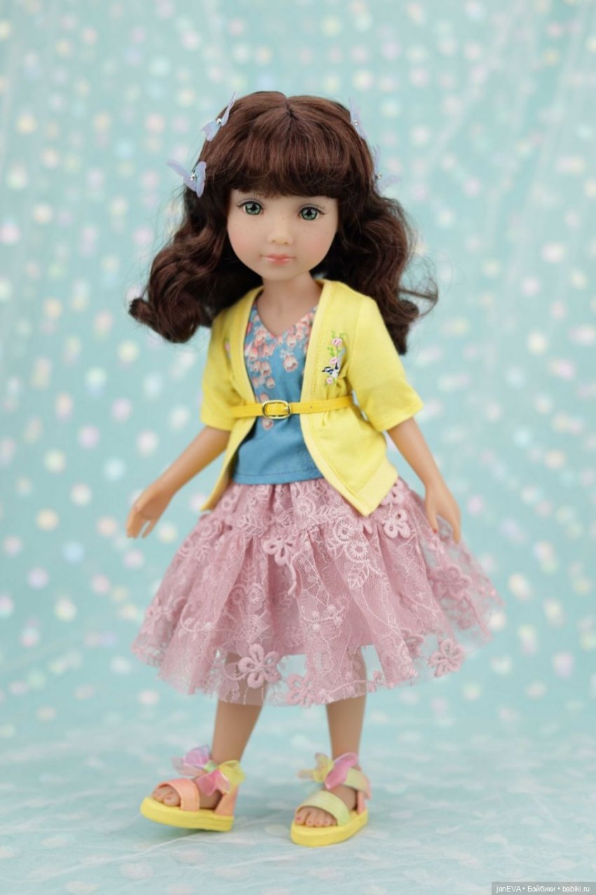 Куклы Руби Ред 37 см за 2024 год