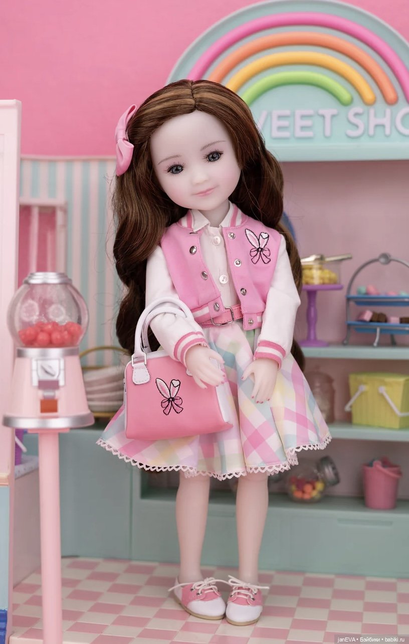 Куклы Руби Ред 37 см за 2024 год