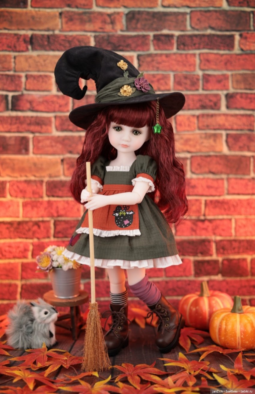 Куклы Руби Ред 37 см за 2024 год