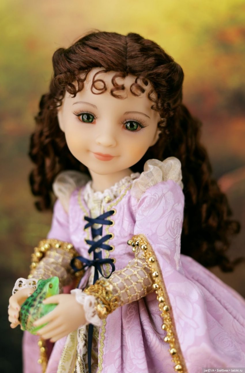 Куклы Руби Ред 37 см за 2024 год