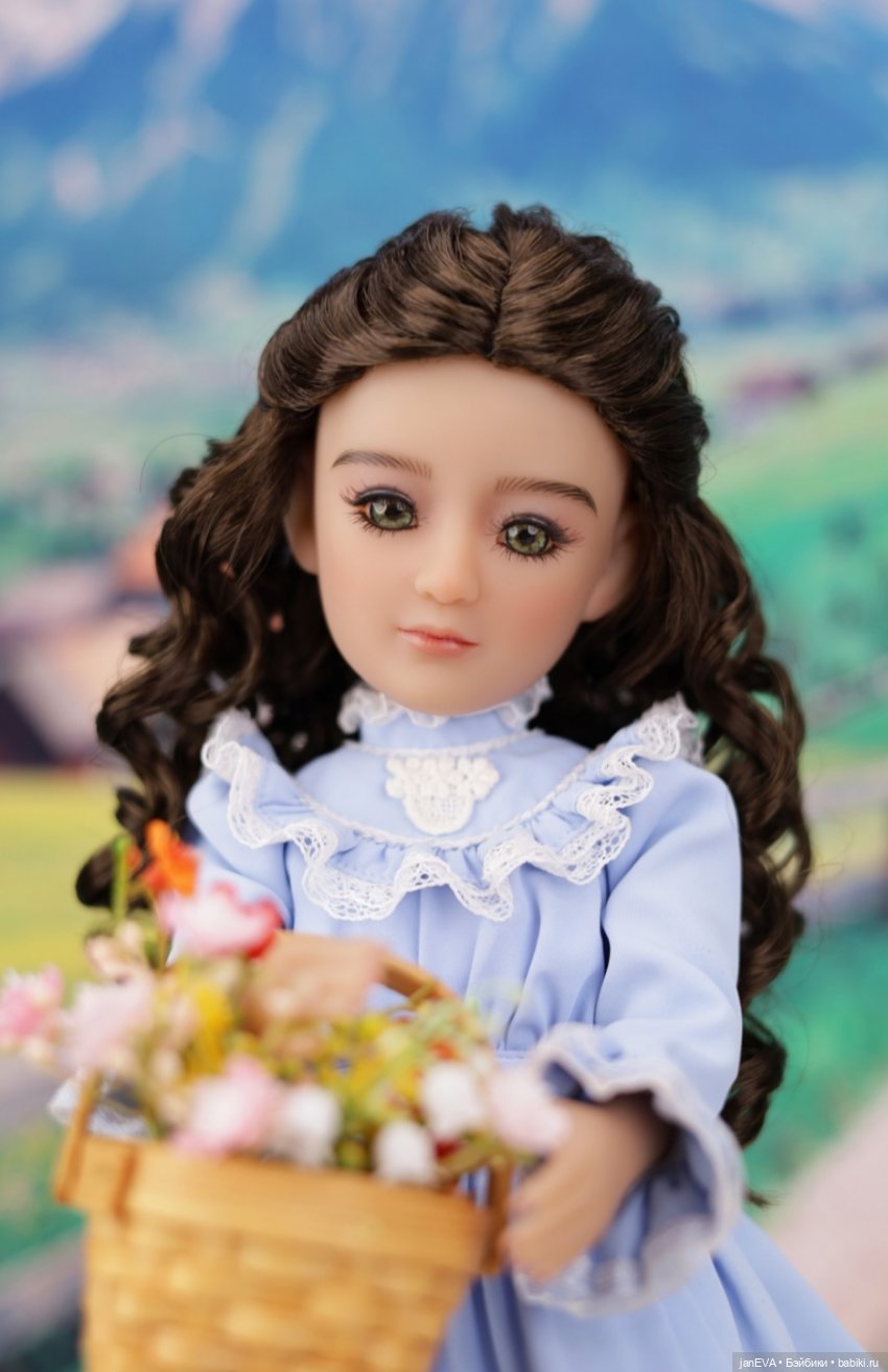 Куклы Руби Ред 37 см за 2024 год