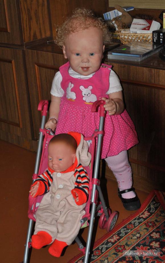 Малыш и его маленькая мамочка