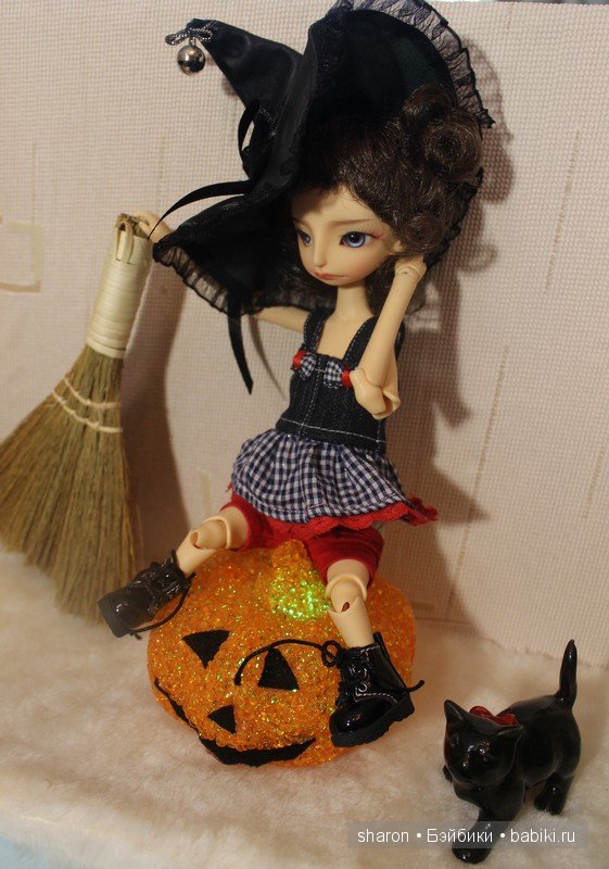 Уютный уголок для Хилари. Hilary - DollShateau