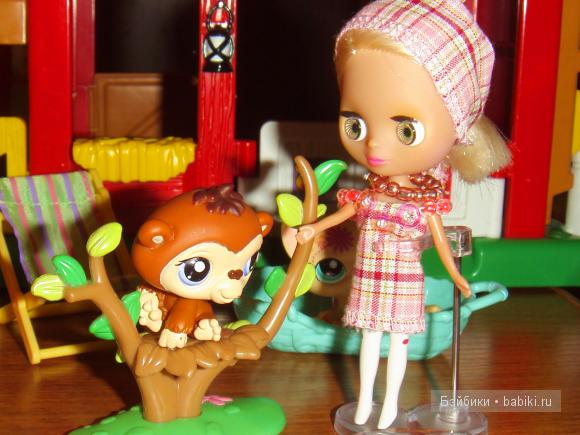 Малышка Лиза отдыхает на даче у друзей | Бэйбики Малышка Лиза отдыхает на даче у друзей