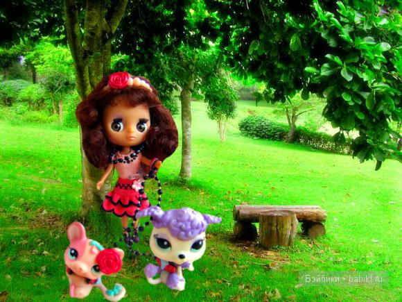 Кудряшка Сью, Блайз — Petite Blythe и LPS (Hasbro): Мини Блайз (фото 2)